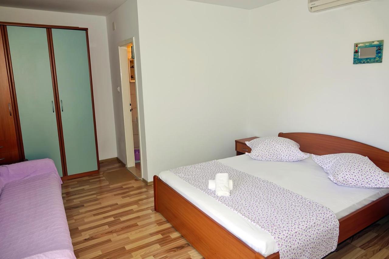 Roza Apartman Baška Voda Kültér fotó