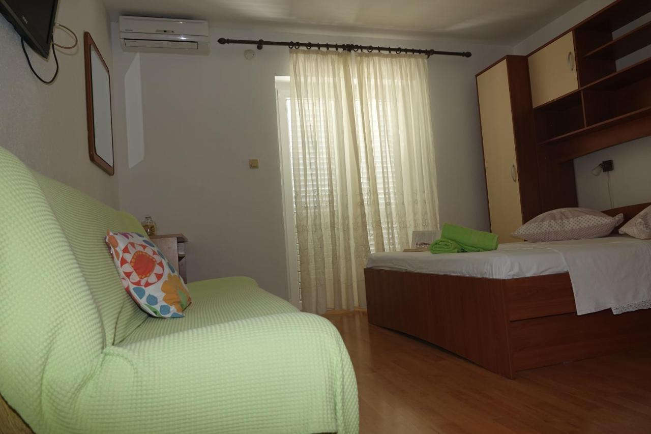 Roza Apartman Baška Voda Kültér fotó