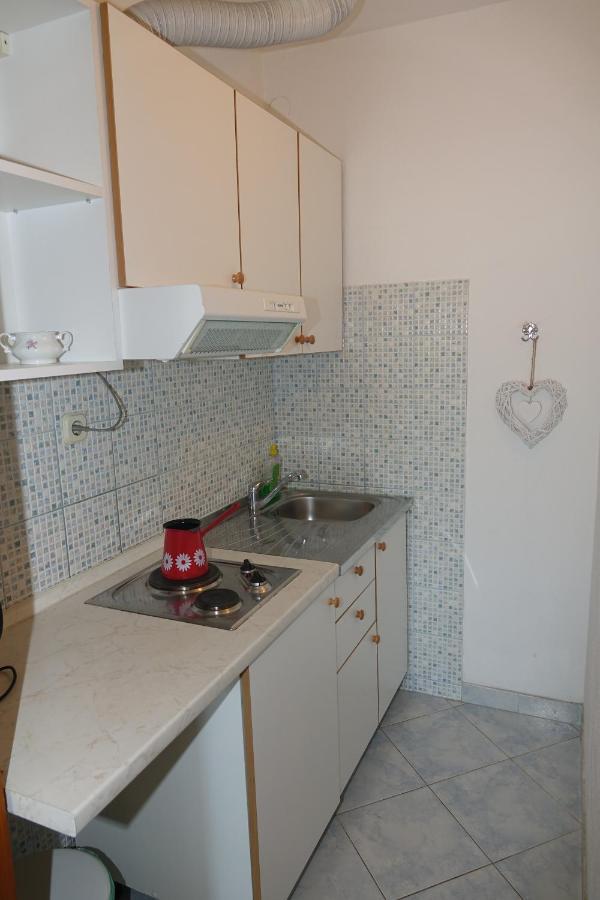 Roza Apartman Baška Voda Kültér fotó